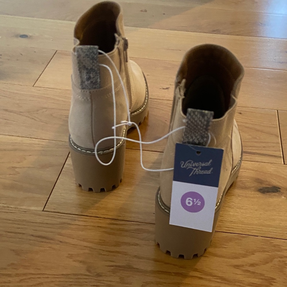 Universal Thread Beige Ankle Booties - Picture 3 of 7